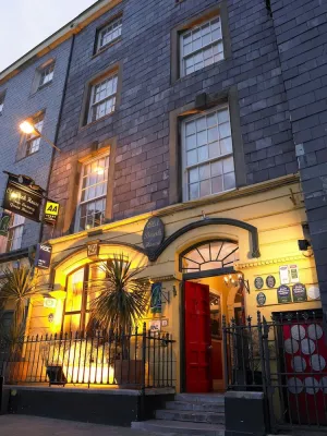 Old Bank Town House