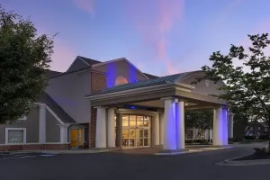 Holiday Inn Express & Suites Annapolis