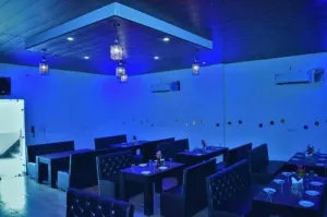 C SEVEN HOTEL