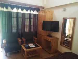 Purnima Guest House