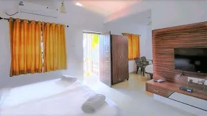 IORA baga beach goa