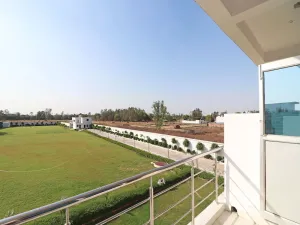 Aradhya's Hotel
