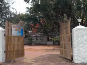 Royal Beach Resort And Holidays