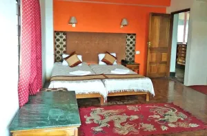 Hotel Phamrong