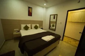 Hotel Sri Aditya Inn