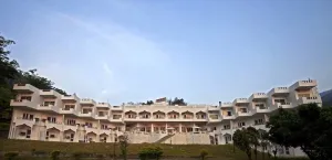 Monal Resort