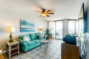 Phoenix III Condos by Hosteeva
