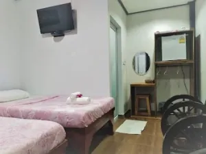 Muang Pho Resort
