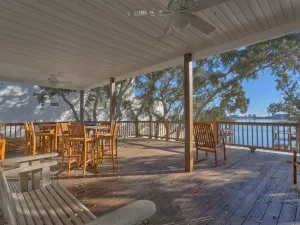 Eagles Tide by Meyer Vacation Rentals