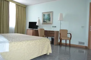 Marina Palace Hotel & Congress Hall