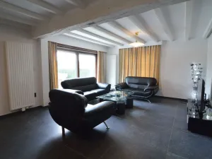 Charming Holiday Home With Jacuzzi in Bree