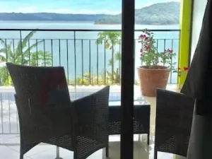 Bougainvillea Lake Lodge