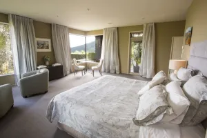 Waipuna Estate