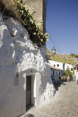 Cueva de la Muralla - Sacromonte