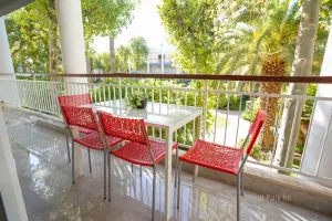 Luxury In Royal Park