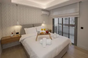 Acropolis Golden Suites