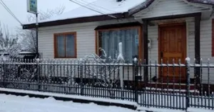 Hostal Eluney