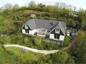 Rocklands House B&B