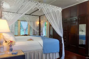 Bluefields Bay Villas