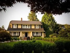 Haddon House Bed & Breakfast