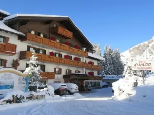 Apartments Evaldo