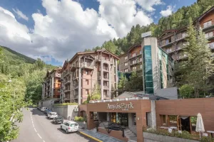 Aparthotel Anyós Park