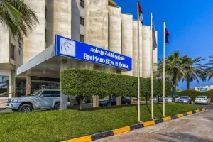 BM Beach Hotel