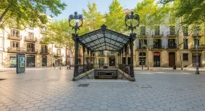 Catalonia Plaça Molina (FGC)