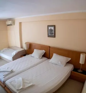 Oasis Park Hotel