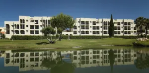 Yellow Alvor Garden Hotel