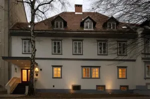 Antiq Palace
