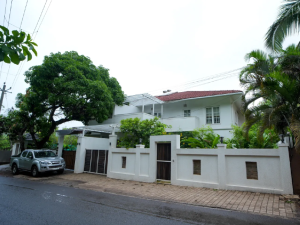 ELIVAAS Bauhinia - 5 BHK Villa with Private Pool