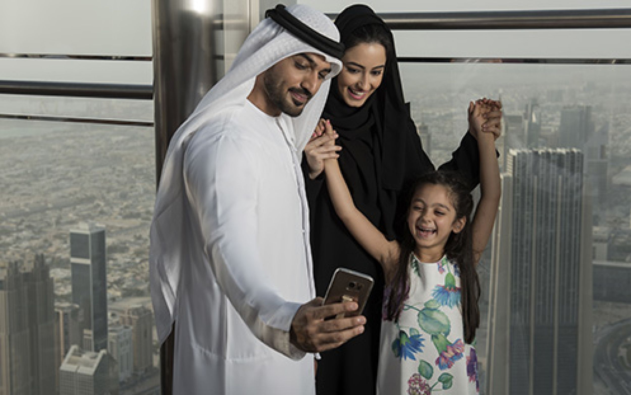 Tickets to Burj Khalifa at level 124 and 125 5