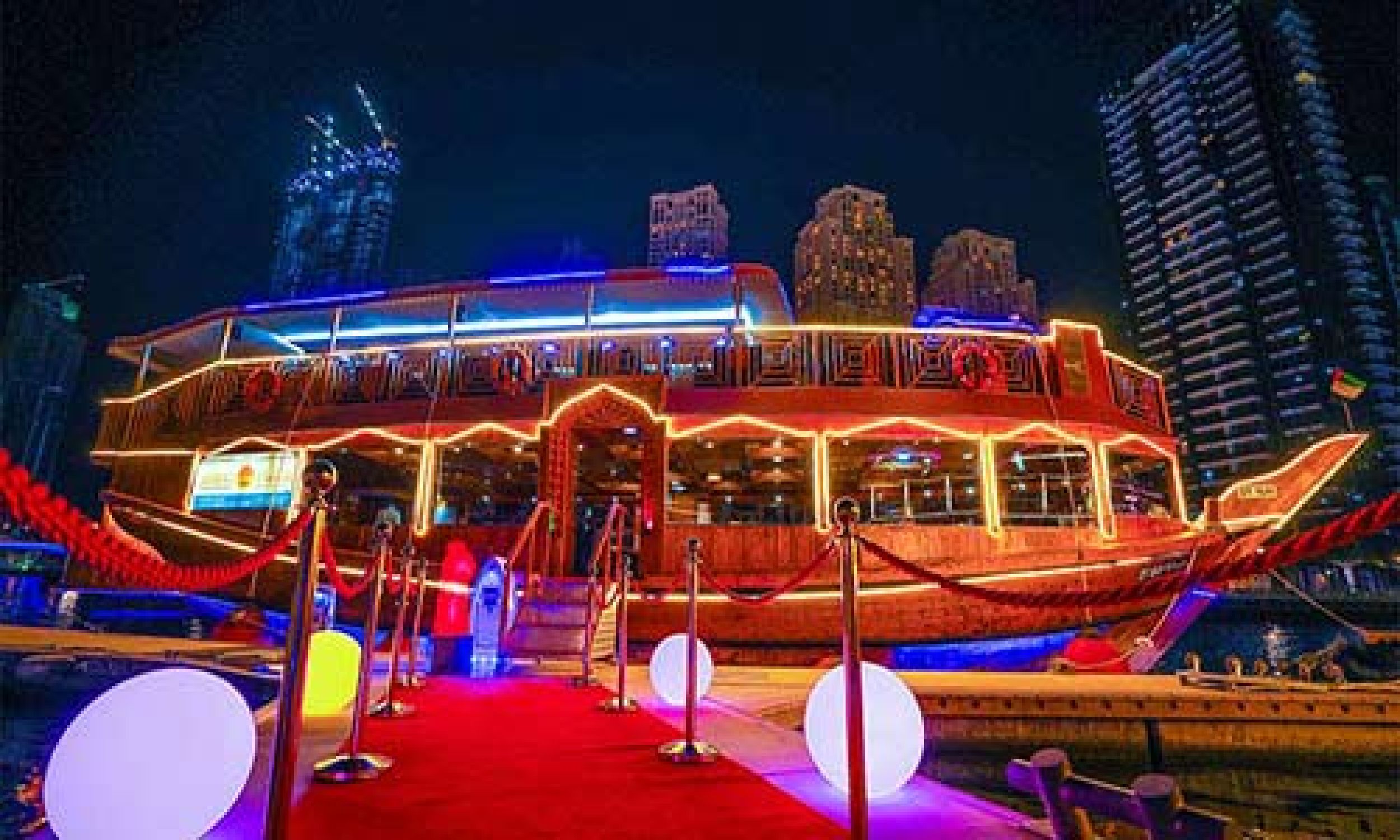 Dhow Cruise Dinner Dubai Marina 5