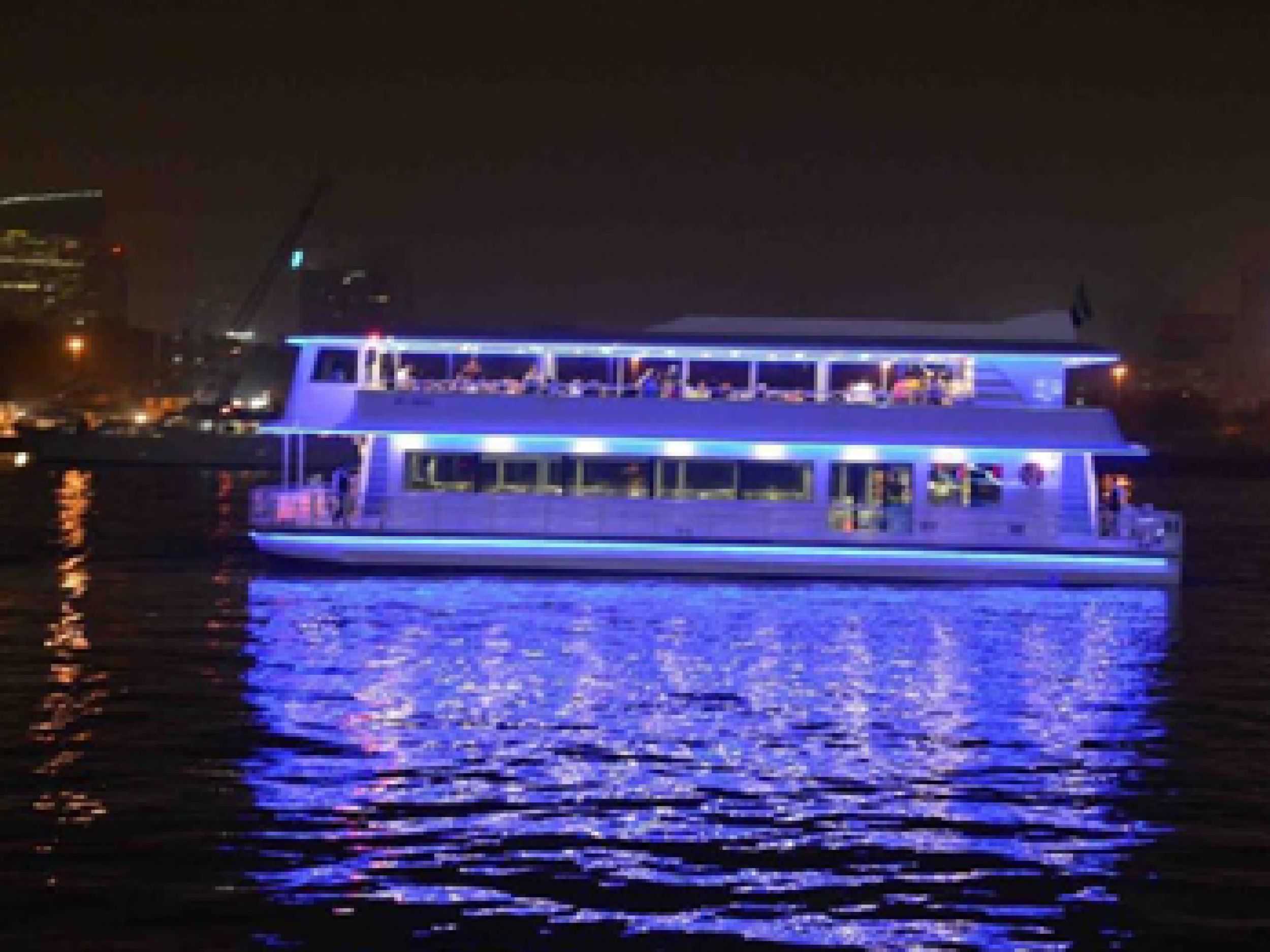 Dubai Water Canal Dinner Cruise 5