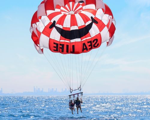 Parasailing Experience in Dubai 3