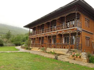 Dewachen Resort & Spa