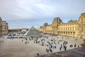 Louvre Museum