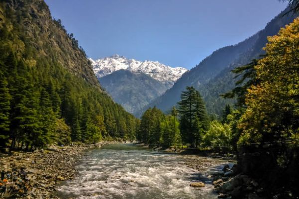 Discover Kasol on a Budget: 6 Days & 5 Nights of Stunning Landscapes and Adventure