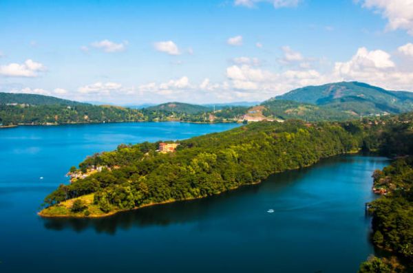 Meghalaya Tour: 6 Days of Nature's Wonders