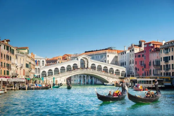 Discover the Best of Italy 6 Days & 5 Nights with Airfare Included