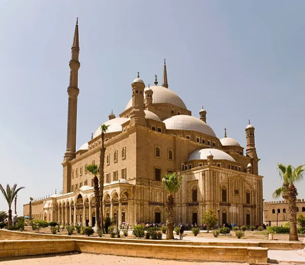 Discover Egypt's Treasures: 5 Days of Ancient Wonders!