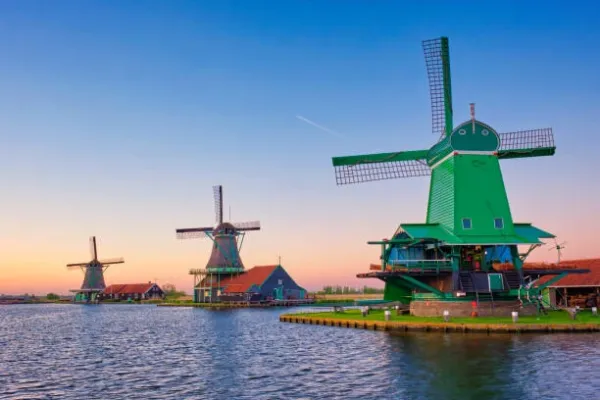 Unforgettable 3 Days & 2 Nights in the Netherlands!