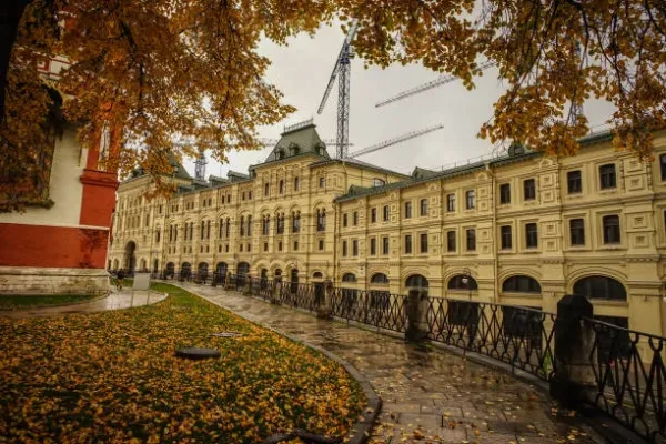 Discover Russia's Wonders: 5 Days & 4 Nights of Culture!