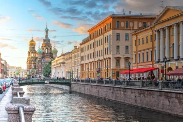 Experience Russia: 6 Nights & 7 Days of Culture & Adventure