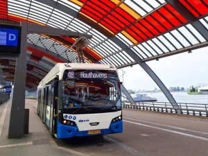 Amsterdam, Busstation Elandsgracht