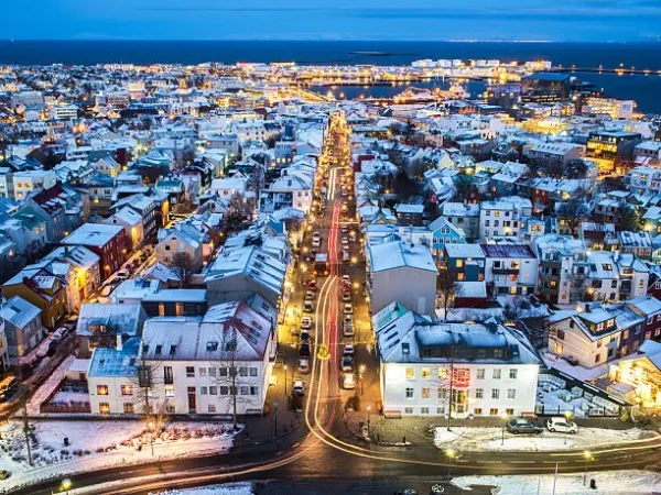 Iceland's Golden Circle & Northern Lights: 5 Days of Wonder