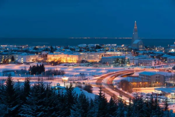 Land of the Northern Lights: 5 Days of Arctic Beauty and Adventure