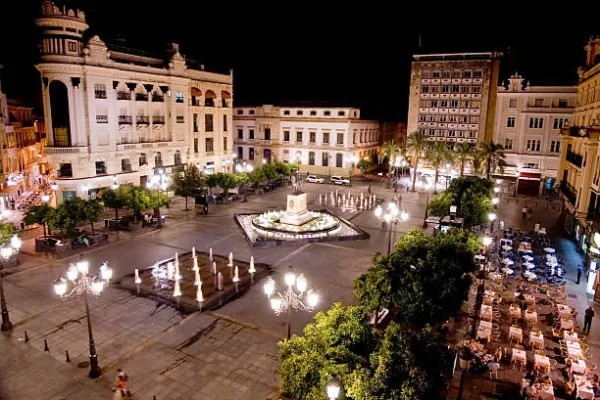 Uncover Spain's Treasures: 7 Days in Madrid, Andalucía