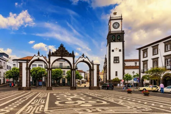 São Miguel Wonders: 7D Adventure in the Azores